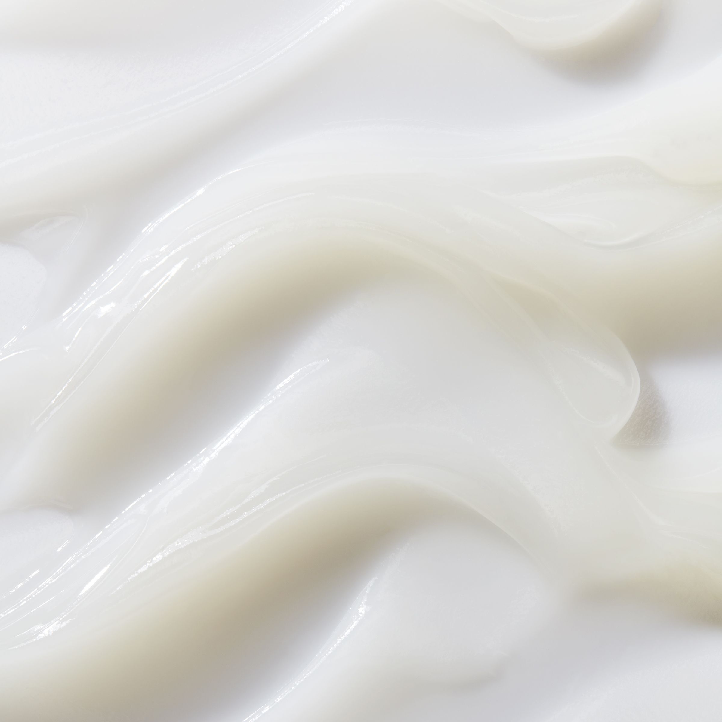 Clearly Corrective Brightening & Smoothing Moisture Treatment