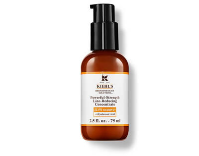 Koncentrovany serum na zlepšenie pleti s 12,5 % vitaminom C a kyselinou hyaluronovou od Kiehl's.