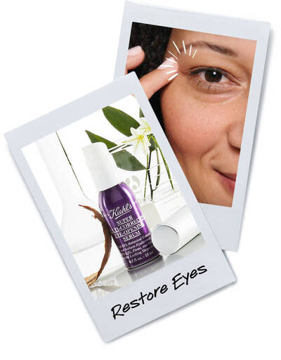 Učinok serum na očne okolie Kiehl's, žena si nanaša produkt na pokožku okolo oči.