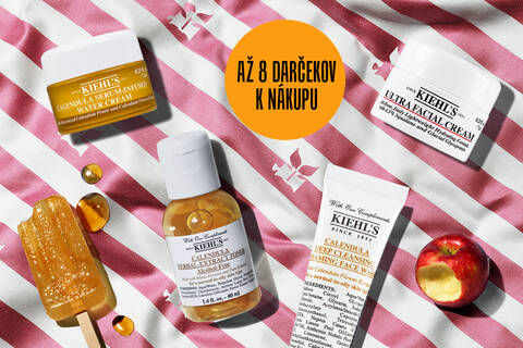 Banner s pruhovanou dekou so štyrmi produktmi a textom: „Až 8 darčekov k nakupu“. Na obrazku je zobrazene jablko a zmrzlina ako dekoracia.
